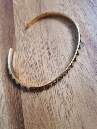 Pyramide manschettenarmband - pyramide,