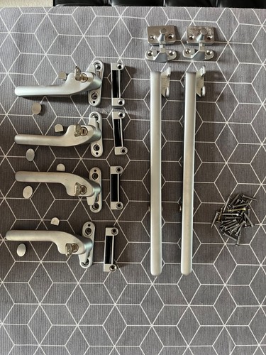 Fensterflügelverschlüsse - , x4